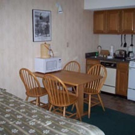 The Lodge At Lincoln Station Kamer foto