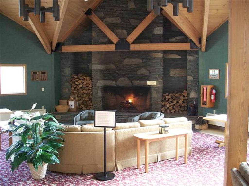 The Lodge At Lincoln Station Buitenkant foto